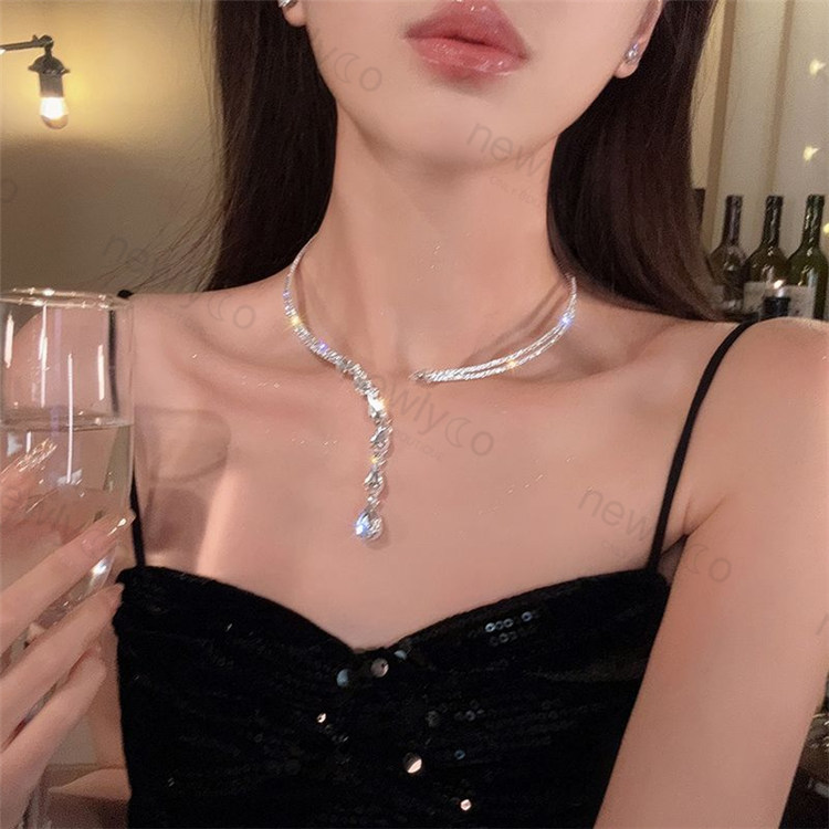 Diamond Tassel Necklace - C/AC102